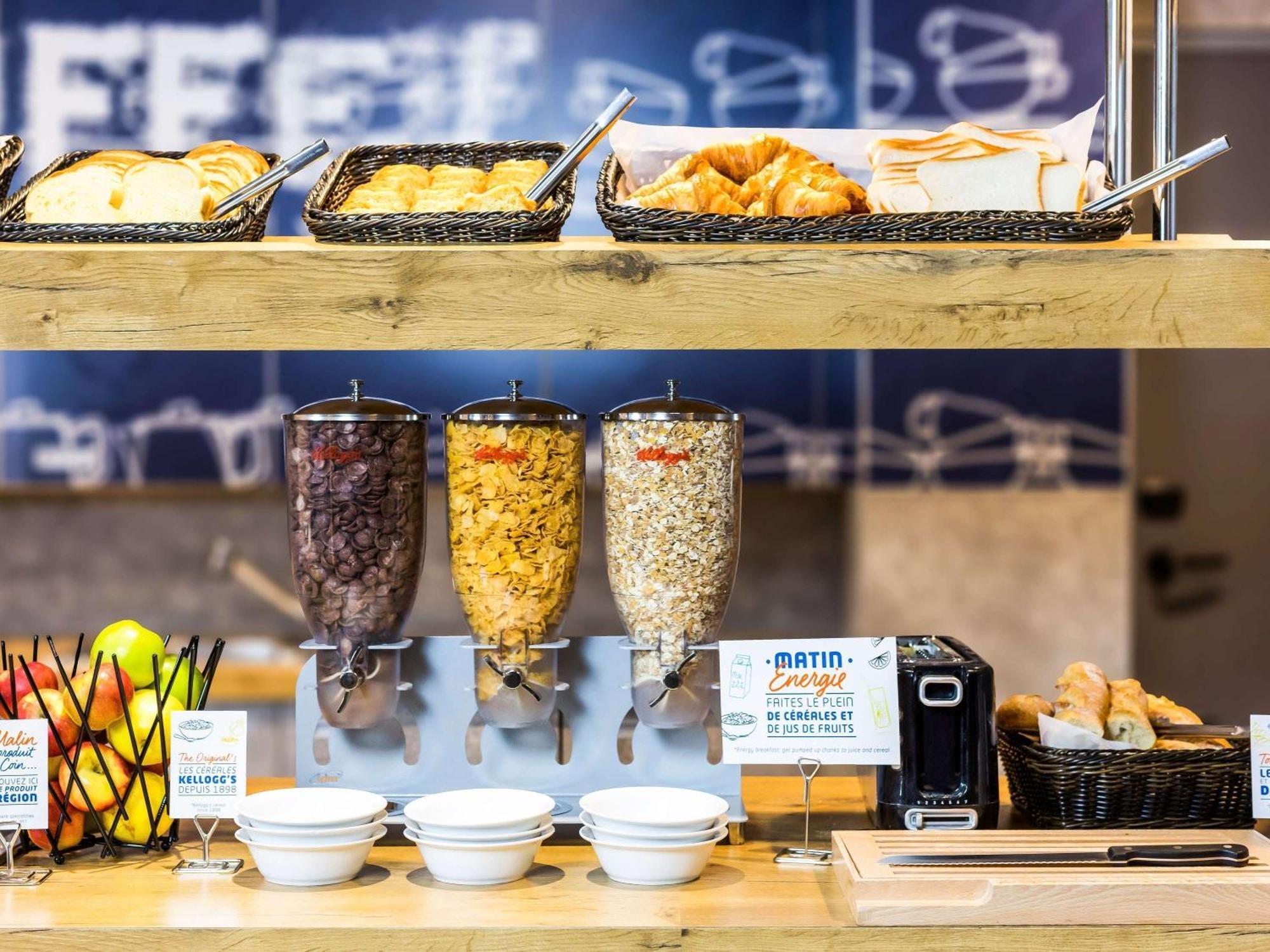 Ibis Budget Hannover Hbf Bagian luar foto