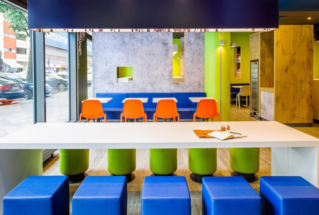 Ibis Budget Hannover Hbf Bagian luar foto
